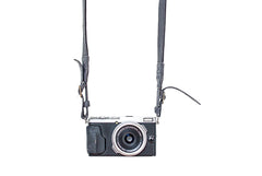 Sangle appareil photo fuji cuir bleu gris