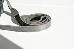 Sangle appareil photo fuji cuir bleu gris