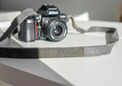 Sangle appareil photo fuji cuir bleu gris