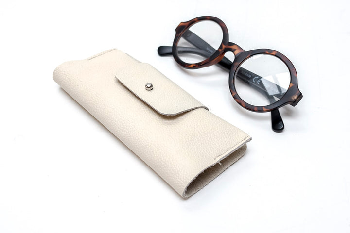 Etui à lunettes en cuir bleu marine