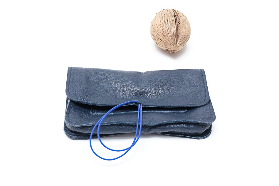 Blue tobacco tobacco pouch