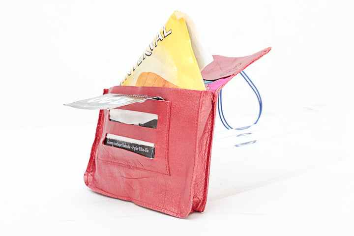 blague à tabac rouge