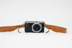 Leather camera strap
