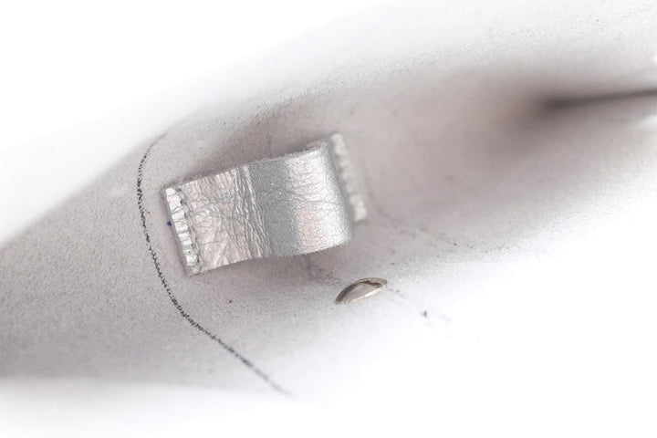 Etui à lunettes en cuir brillant