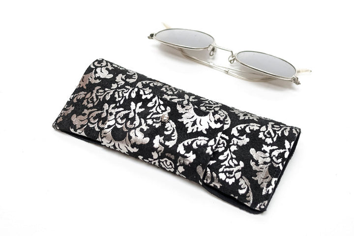 glasses leather case style