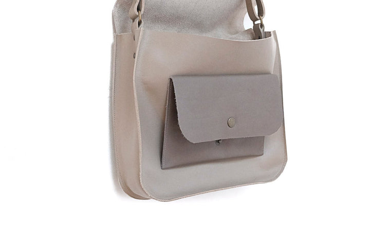 Big handbag leather beige pouch