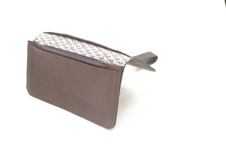 organiseur marron en cuir pour sac