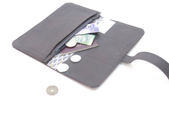 organiseur marron en cuir pour sac