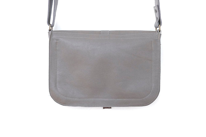 Brown leather handbag woman