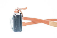 Short camera fuji leather brown leather