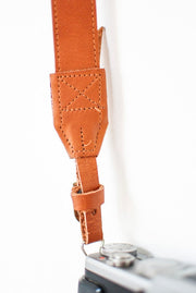 Short camera fuji leather brown leather