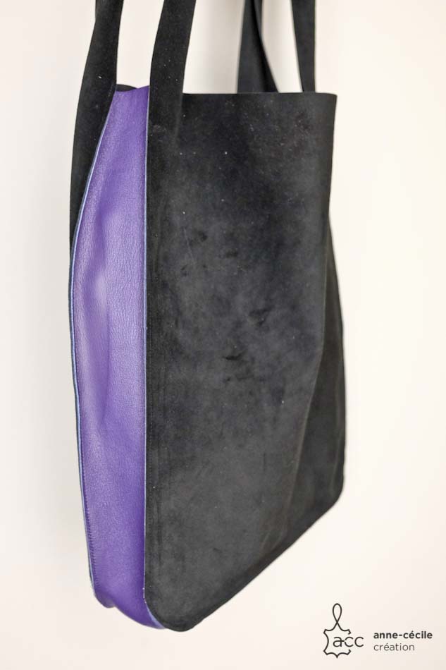 Black tote bag leather