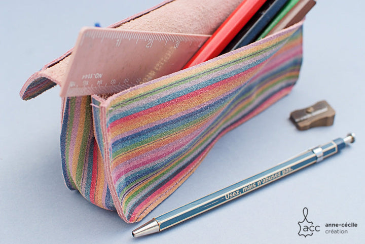 Trousse crayon en cuir fille